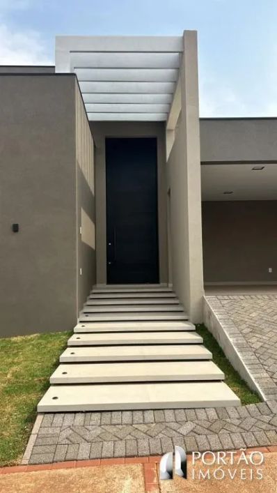 Casa em Resid Tambore, (Bauru) - SP
