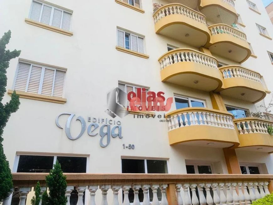 Apartamento 108m² 3 quartos Nova Cidade Universitário à venda por 330mil