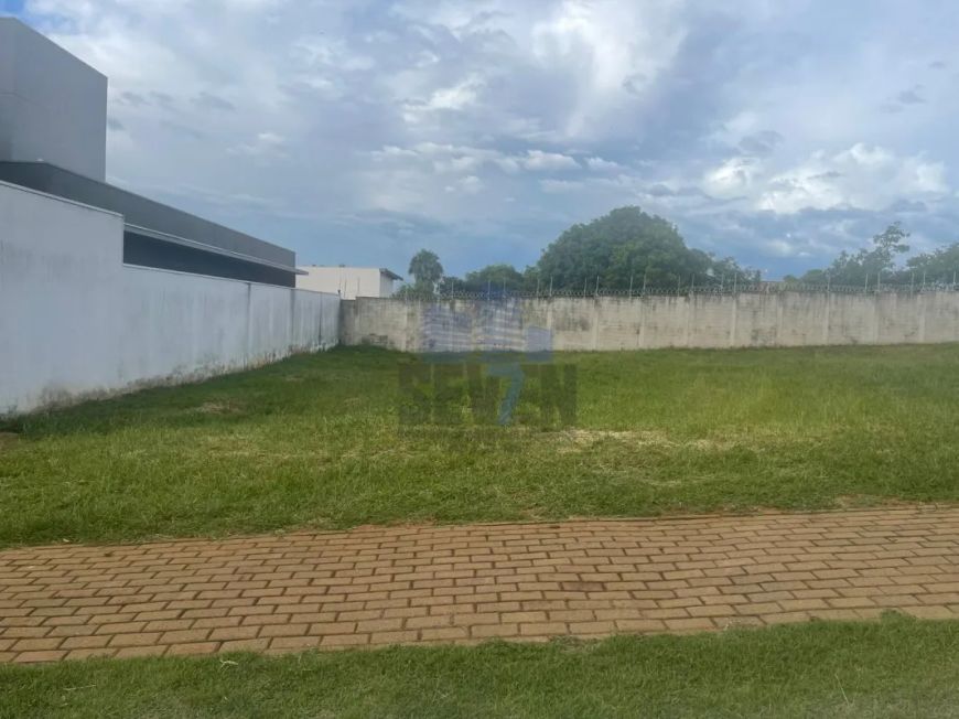 TERRENO PARA VENDA CONDOMINIO VILLA DUMONT