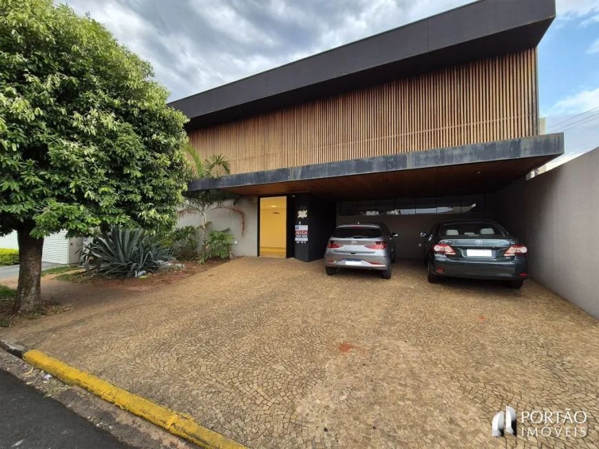 Prédio Comercial em Jd. Estoril I, (Bauru) - SP