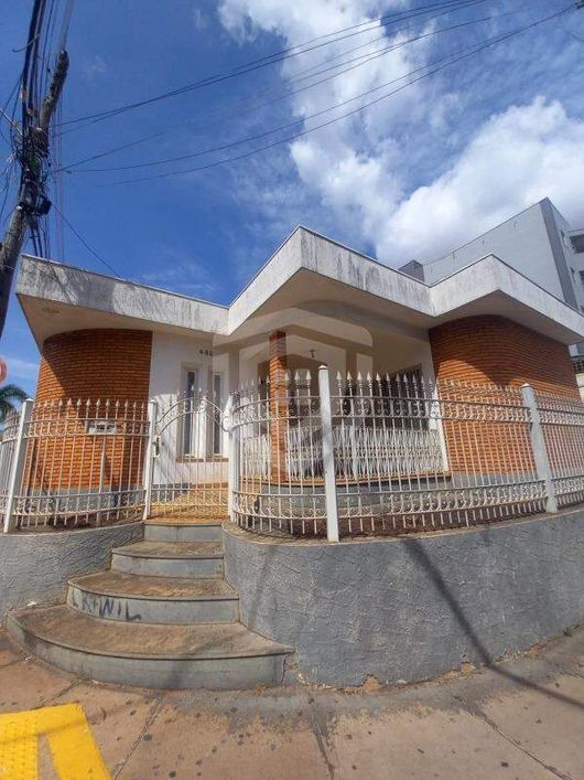 CASA AV. GETÚLIO VARGAS BAURU | OPORTUNIDADE