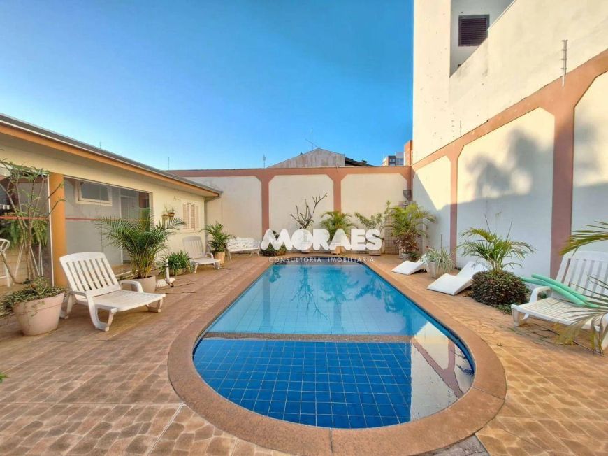 Casa com 3 dormitórios à venda, 390 m² por R$ 2.000.000,00 - Jardim Estoril IV - Bauru/SP