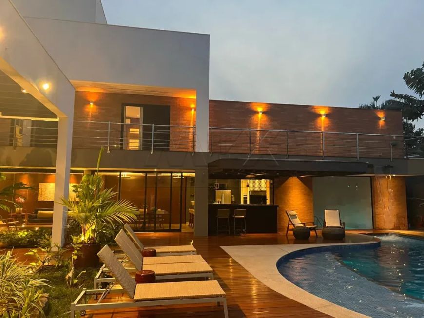 Residencial Tivoli I / Sobrado 4 quartos sendo suítes com elevador panorâmico