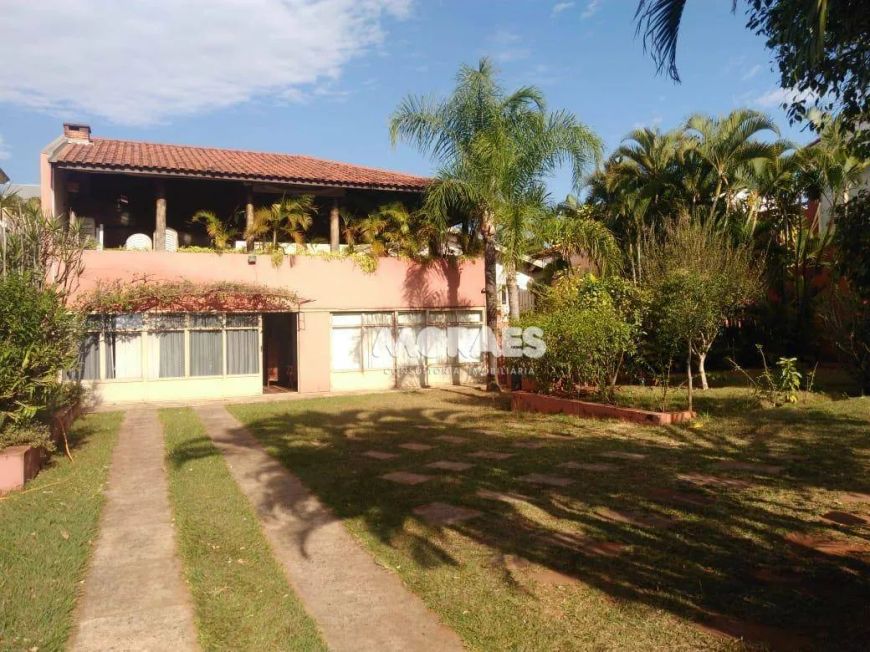 Casa com 4 dormitórios à venda, 1228 m² por R$ 3.200.000 - Jardim Nasralla - Bauru/SP