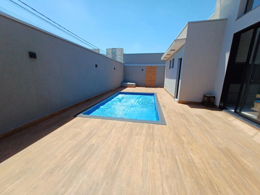 Casa térrea para venda tem 240 metros quadrados Quinta Ranieri Blue Bauru - SP