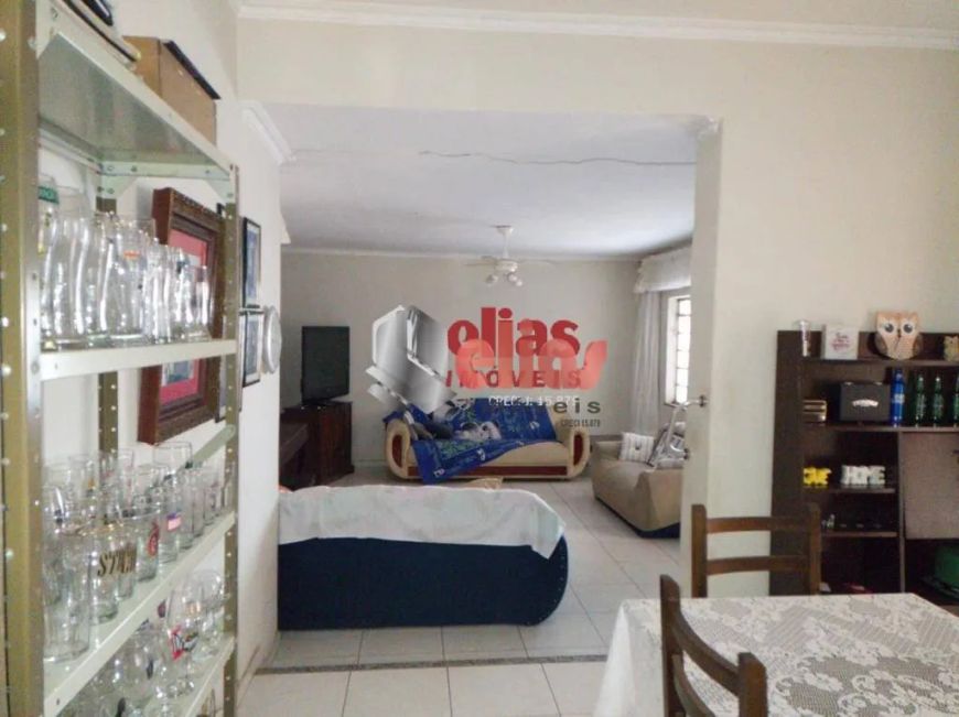 Casa para venda com 300 m² e 3 quartos em Vila Samaritana, Bauru - SP