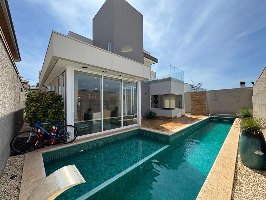 Casa no condomínio Estoril V para venda