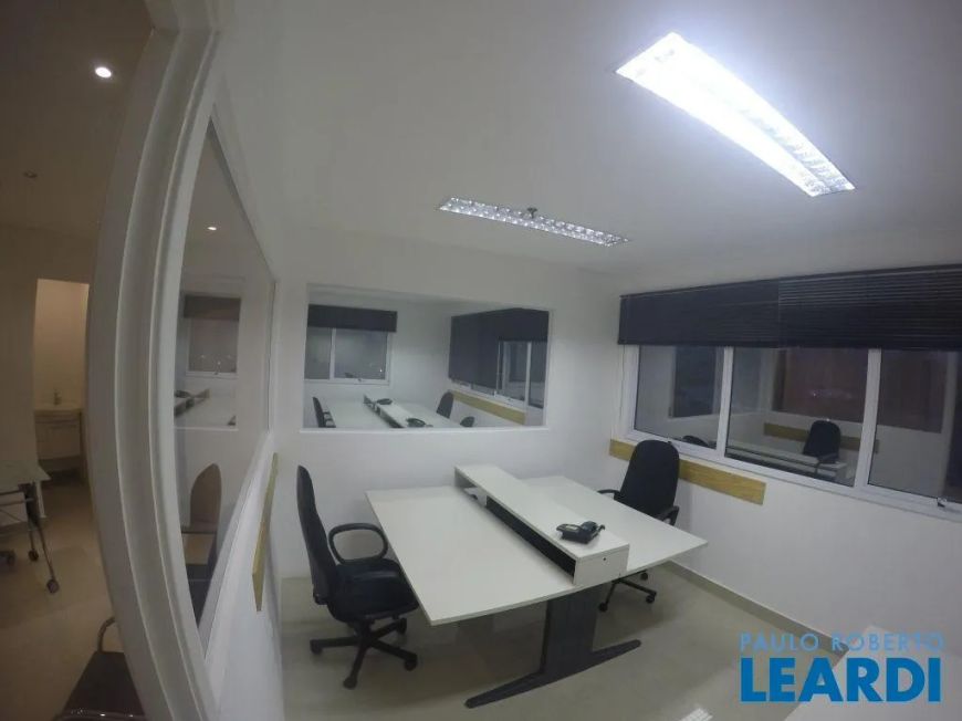 CONJ. COMERCIAL - BARRA FUNDA - SP