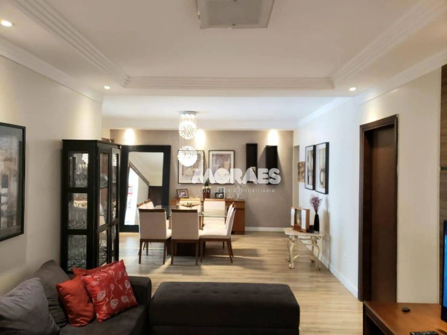 Casa com 3 dormitórios à venda, 230 m² por R$ 1.600.000,00 - Jardim Estoril IV - Bauru/SP