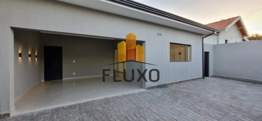 Casa com 3 dormitórios para venda no bairro VILA SOUTO