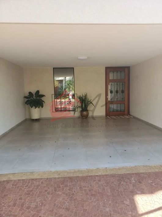 Casa no bairro Tivoli II