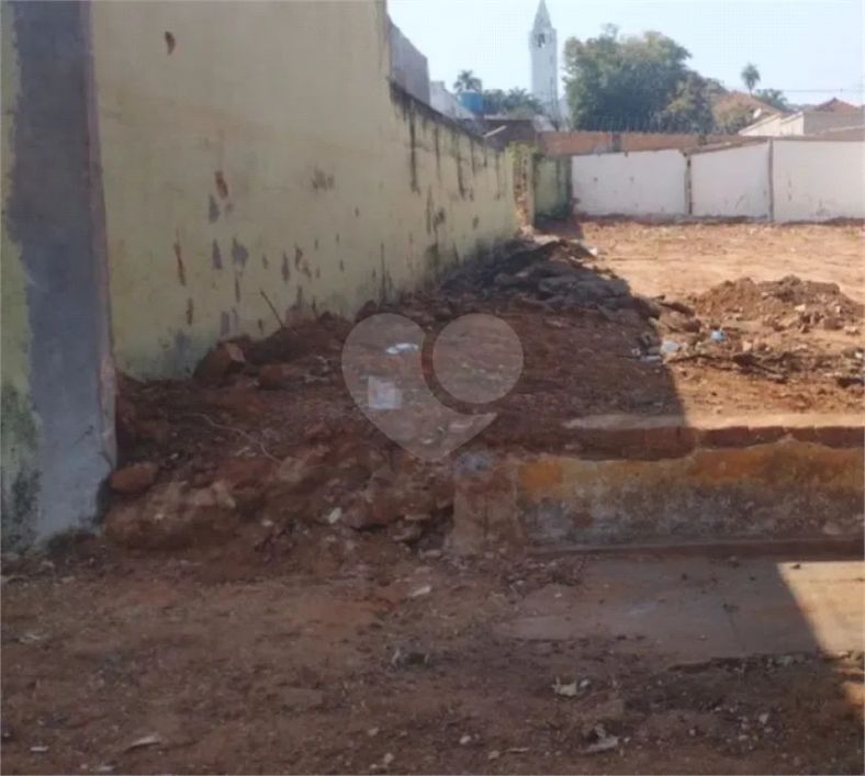 Terreno à venda em Centro - SP