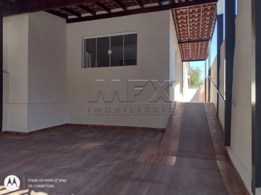 Casa com 05 quartos, Centro