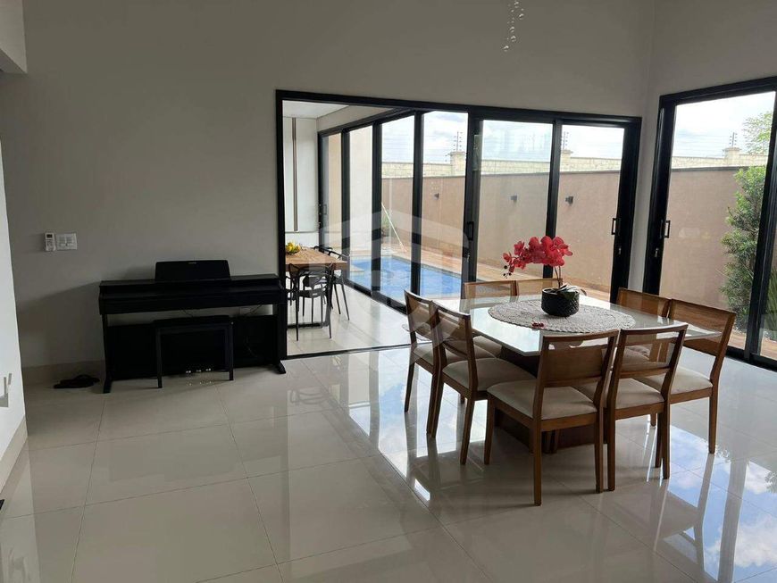 CASA NO TAMBORÉ | 3 QUARTOS E 3 SUÍTES | CONDOMÍNIO EM BAURU