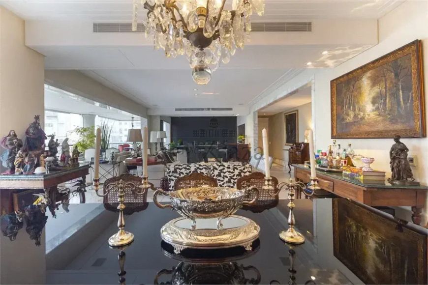Apartamento - Itaim Bibi - 4 Dormitórios - 333m².