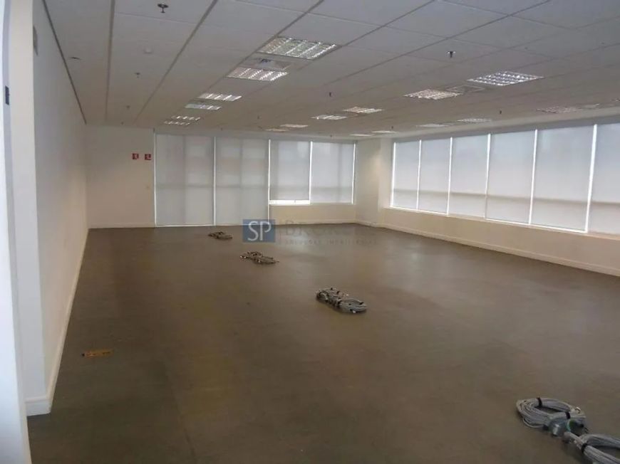 Sala para alugar em São Paulo, Vila Olímpia, com 390 m²