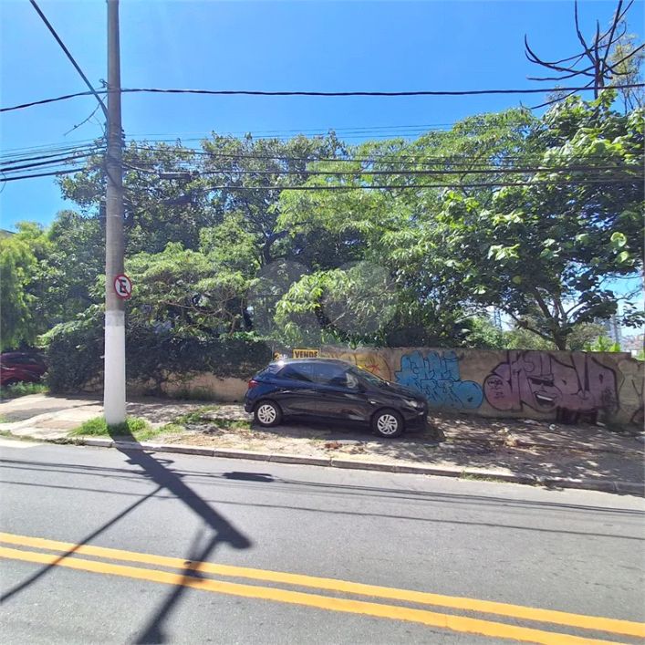 Terreno à venda em Vila Andrade - SP