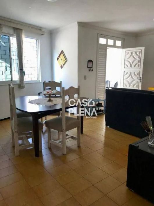 Apartamento com 3 dormitórios à venda, 116 m² por R$ 280.000,00 - Papicu - Fortaleza/CE