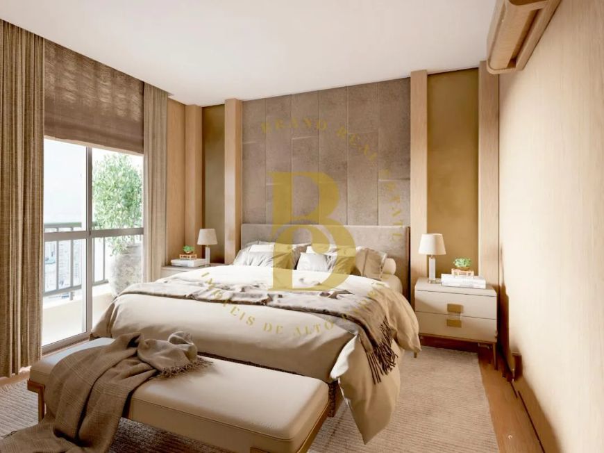 Cobertura reformada com 420 m², 4 quartos sendo 4 suítes à venda no bairro Vila Nova Conceição,