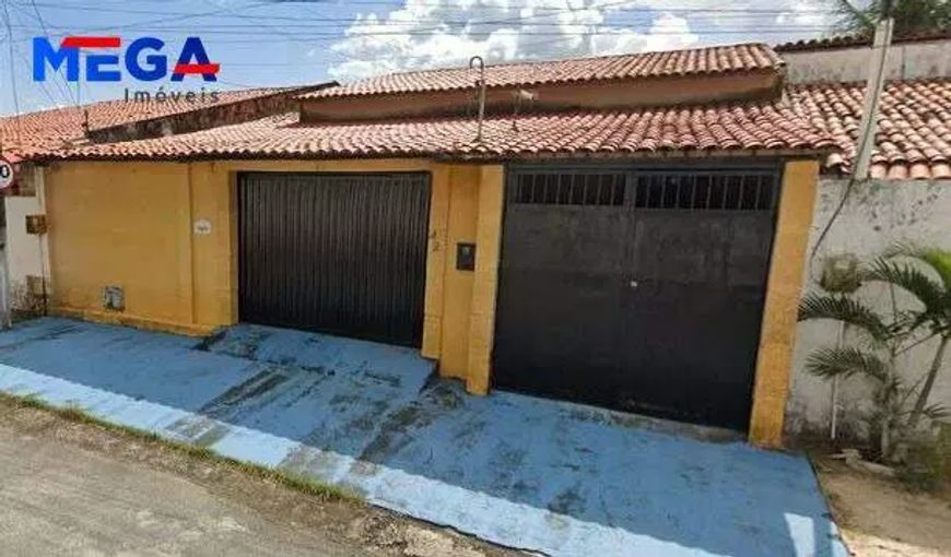 Casa com 3 quartos no bairro Cabatan - Caucaia/CE