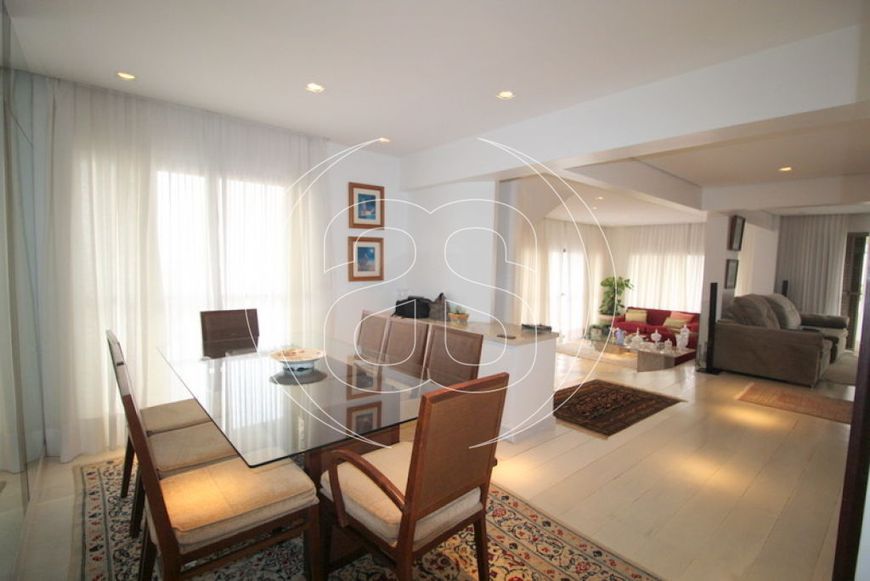 Cobertura Duplex para venda em Moema Índios fora de Rota com 370m².