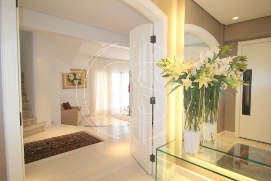 Cobertura Duplex para venda em Moema Índios fora de Rota com 370m².