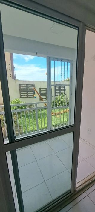 Apartamento com 2 Quartos e 1 banheiro à Venda, 52 m² por R$ 145.000
