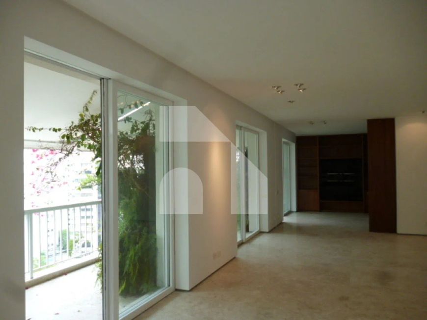 Apartamento com 4 dormitórios, 2 suítes em Higienópolis