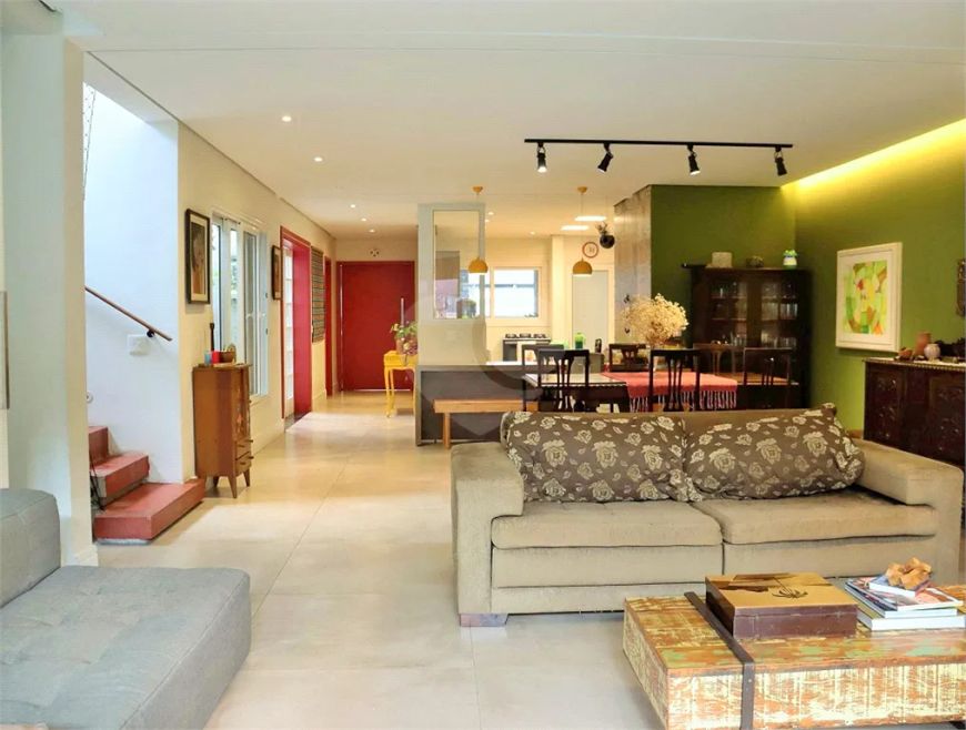 Casa com 6 quartos à venda em Bosque Da Saúde - SP