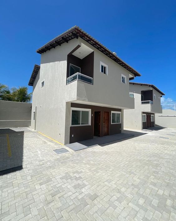 Casa de condomínio para venda possui 65 metros quadrados com 2 quartos em Iparana - Caucaia - CE