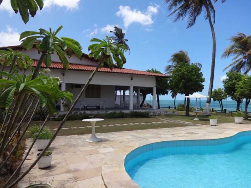 CASA NO PACHECO - PÉ NA AREIA
