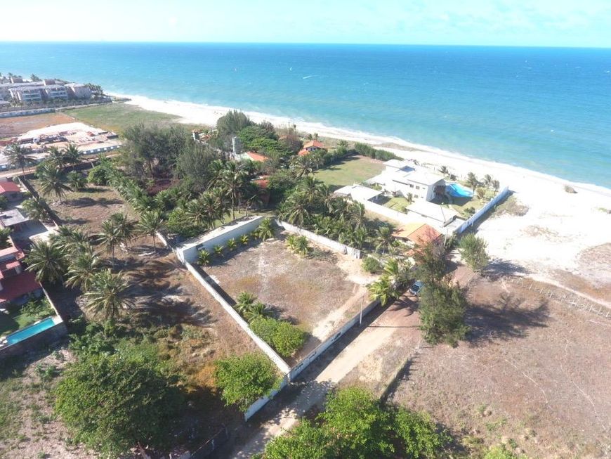 INCRÍVEL TERRENO FRENTE-MAR COM 5.608M² NO CUMBUCO!!!