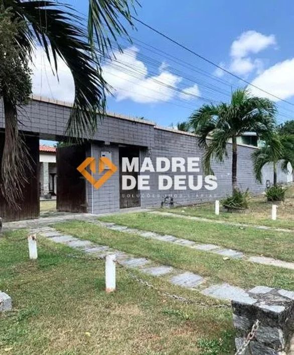 Casa 200m² disponível a venda na praia do Pacheco