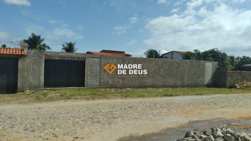 Terreno na Tabuba próximo da praia.