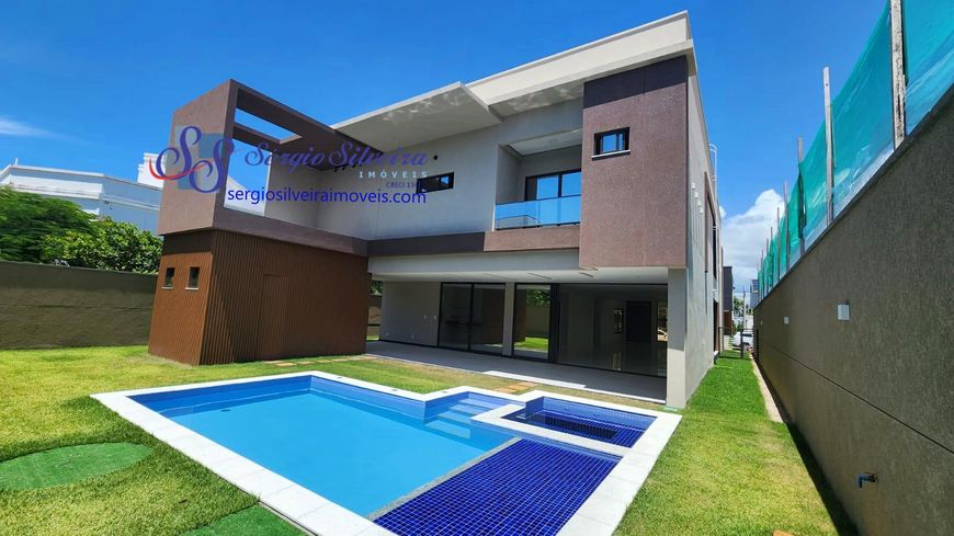 Linda casa duplex alto padrão com 5 suítes no Alphaville Fortaleza
