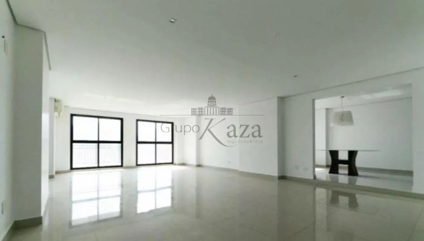 Apartamento - Jardim Marajoara - 4 Suítes - 370m².