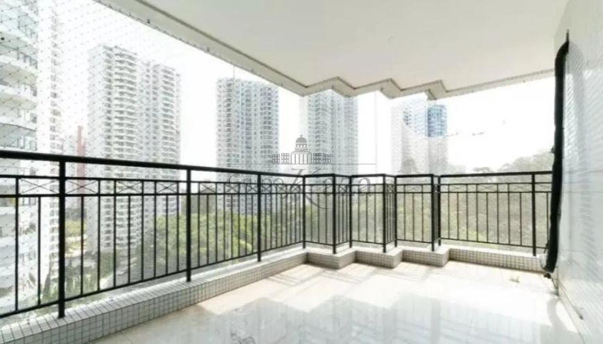 Apartamento - Jardim Marajoara - 4 Suítes - 370m².