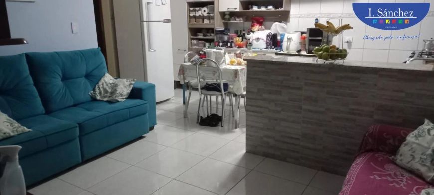 Casa para Venda em Itaquaquecetuba, Jardim Anita, 3 dormitórios, 1 suíte, 1 banheiro, 2 vagas