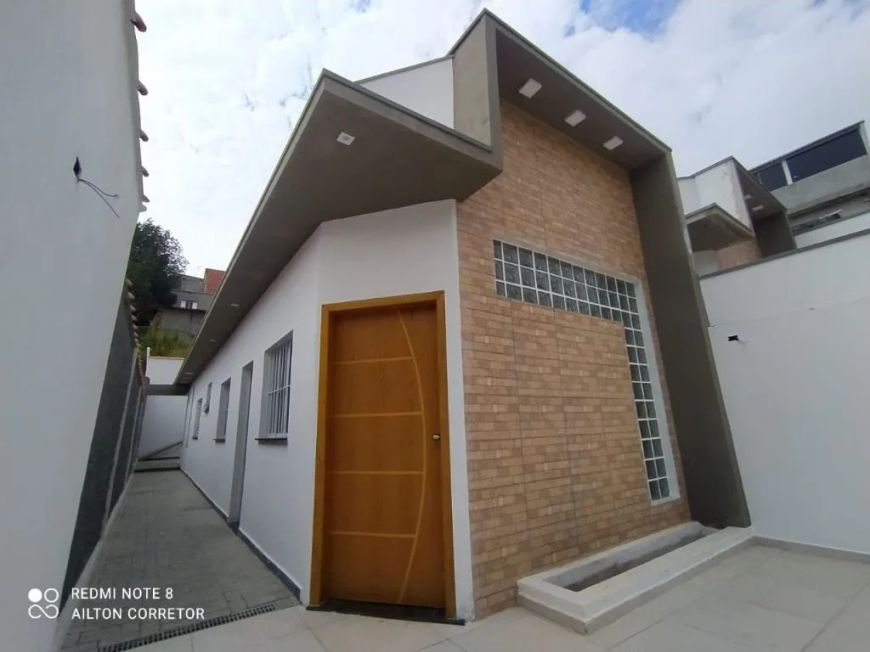 Casa em Itaquaquecetuba