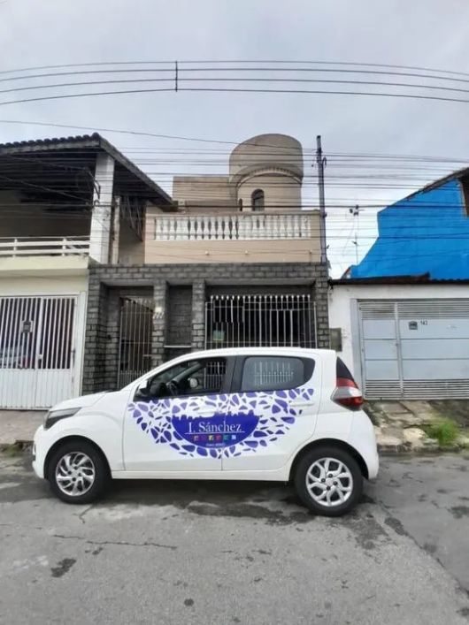 Casa para Venda em Itaquaquecetuba, Vila Bartira, 3 dormitórios, 3 suítes, 1 banheiro, 1 vaga