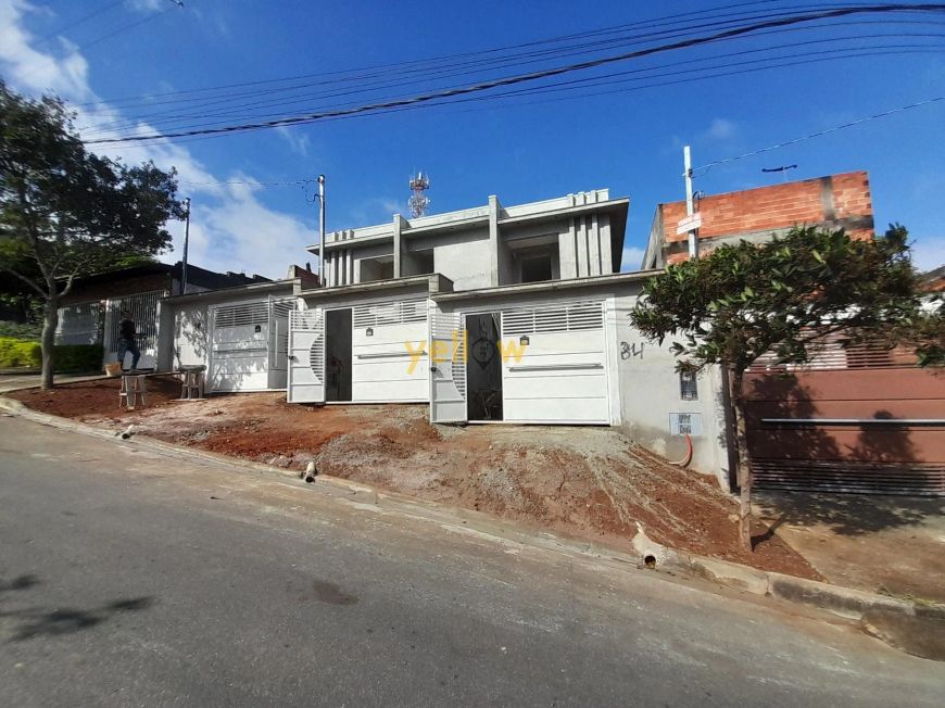 Casa de 90m² em Vila Itaquá Mirim, Itaquaquecetuba. 2 dormitórios, 1 suíte, 2 banheiros. Venda por R