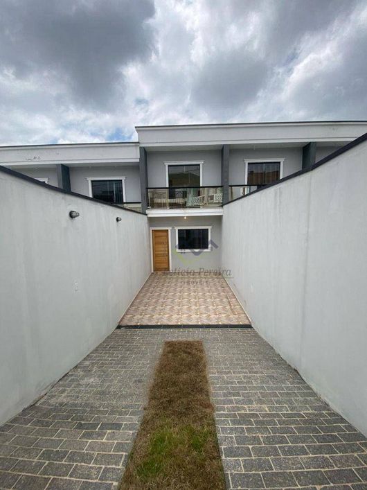 Sobrado com 2 dormitórios à venda, 85 m² por R$ 450.000 - Vila Arizona - Itaquaquecetuba/SP