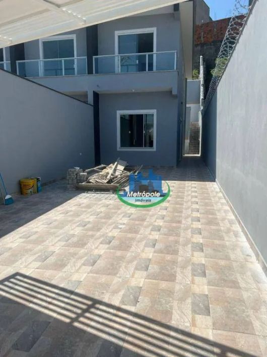 Sobrado à venda, 103 m² por R$ 410.000,01 - Jardim Pinheirinho - Itaquaquecetuba/SP
