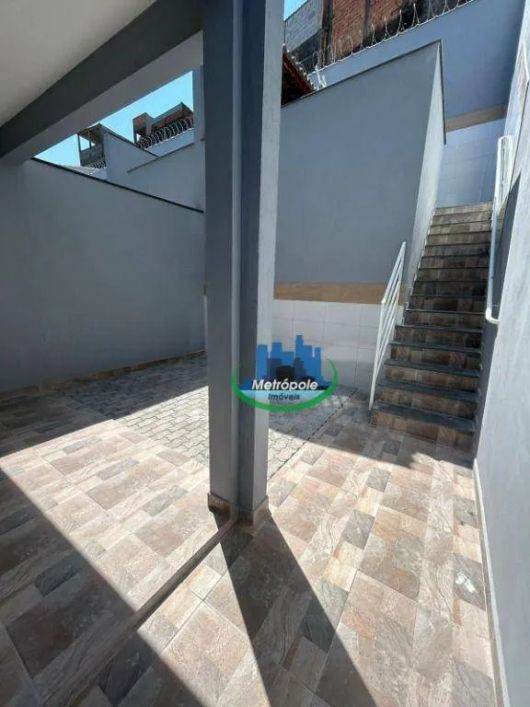 Sobrado à venda, 103 m² por R$ 410.000,01 - Jardim Pinheirinho - Itaquaquecetuba/SP
