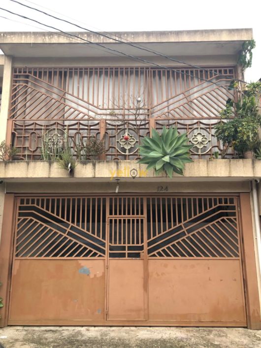 Casa em Jardim Sao Armando - Itaquaquecetuba com 4 Dormitórios e 2 Suites por R$ 600 mil - Venda e L