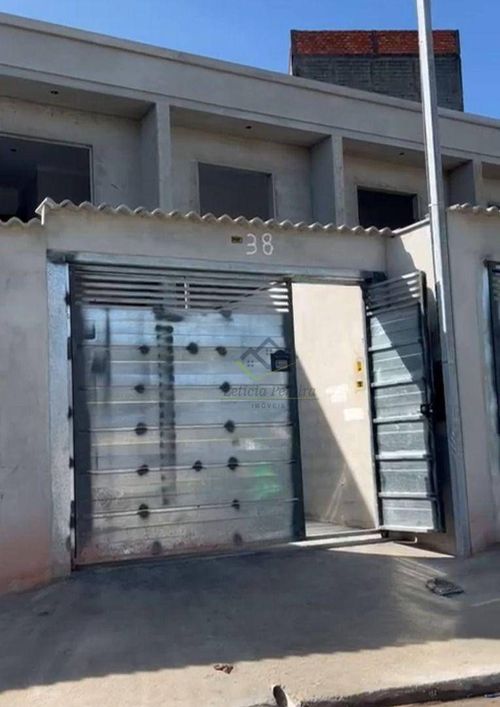 Sobrado com 2 dormitórios à venda, 75 m² por R$ 380.000 - Jardim Pinheirinho - Itaquaquecetuba/SP