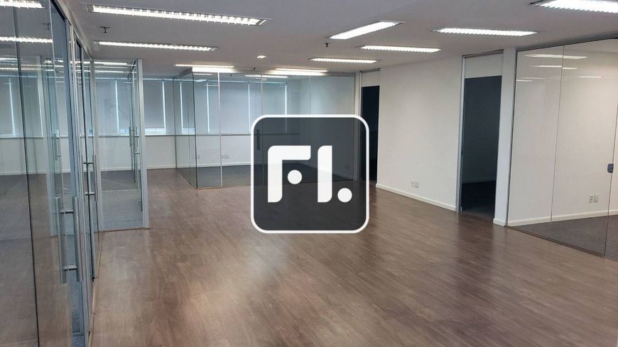 Conjunto comercial no Itaim Bibi a venda com 416m²