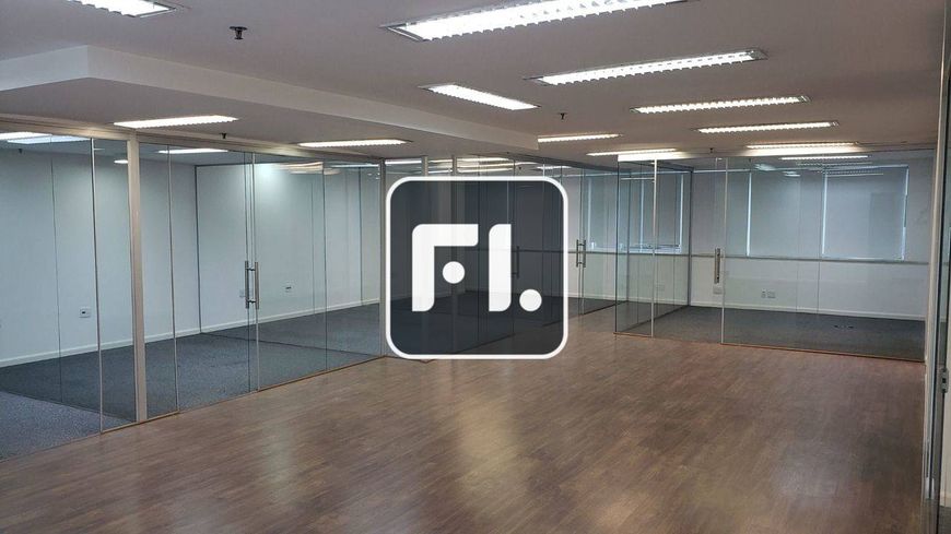 Conjunto comercial no Itaim Bibi a venda com 416m²