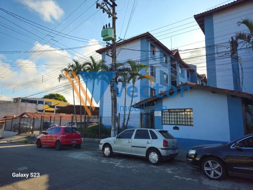 Apartamento a venda localizado no condomínio Village 4 em Itaquaquecetuba-SP.