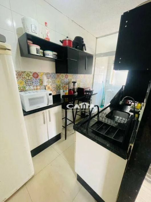 Apartamento com 2 dormitórios à venda, 50 m² - Vila São Carlos - Itaquaquecetuba/SP